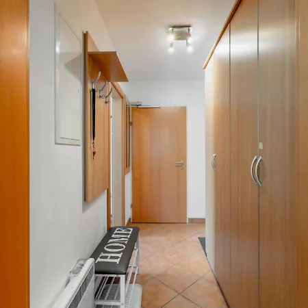 1 By Interhome Apartamento *