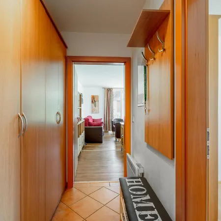 1 By Interhome سانكت مارغارثين إم يونغاو