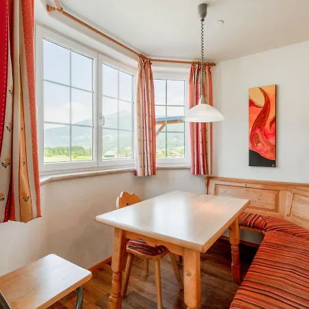 1 By Interhome Apartamento