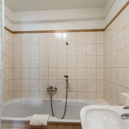 1 By Interhome سانكت مارغارثين إم يونغاو