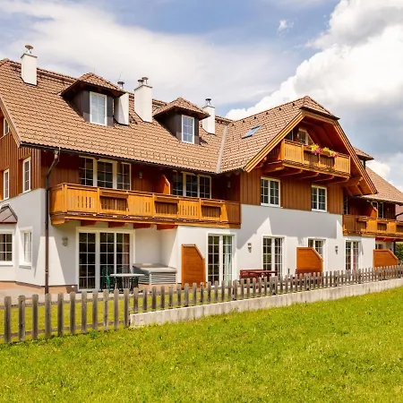 1 By Interhome Apartamento